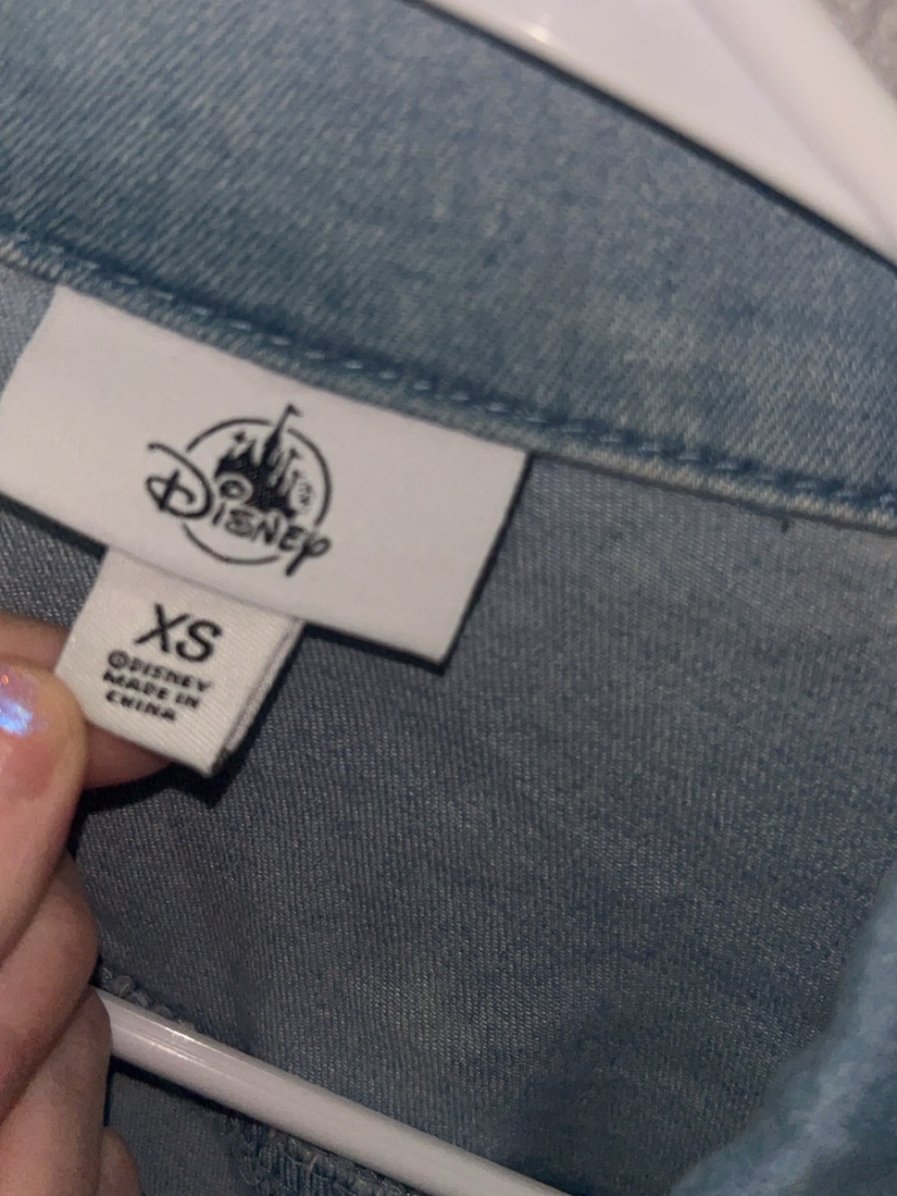 Light Blue Denim Jacket with Minnie Mouse - Picture 3 of 6